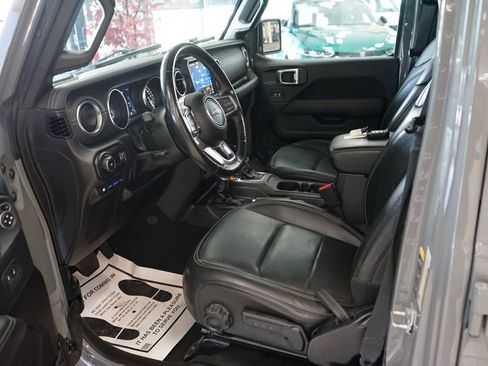 Used 2023 Jeep Wrangler Unlimited Sahara w/ Cold Weather Group AWD/4WD image 25