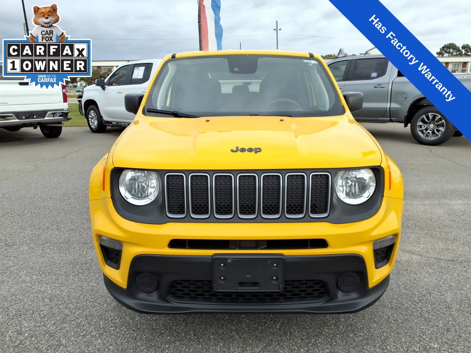 Used 2023 Jeep Renegade Latitude AWD/4WD image 8