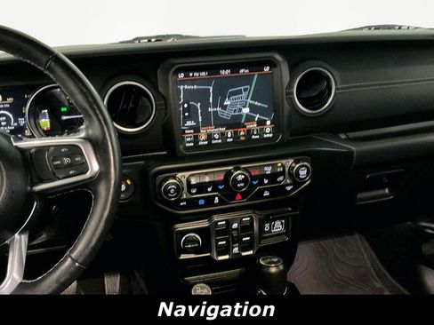 Used 2023 Jeep Wrangler Sahara w/ Cold Weather Group AWD/4WD image 9