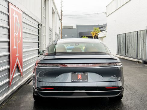 Used 2024 Lucid Air Touring AWD/4WD image 38