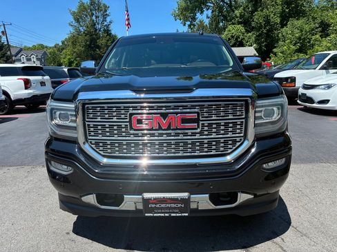 Used 2016 GMC Sierra 1500 Denali w/ Enhanced Driver Alert Package AWD/4WD image 4
