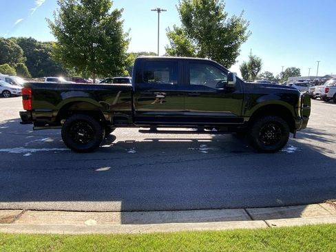 Certified 2023 Ford F250 XL w/ STX Appearance Package AWD/4WD image 2