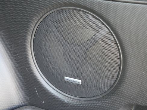 Used 2023 Subaru Forester Touring image 25