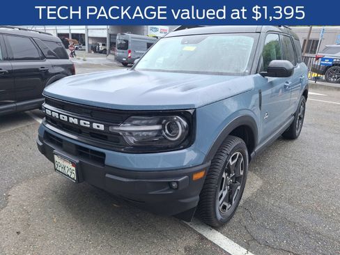 Certified 2024 Ford Bronco Sport Outer Banks w/ Tech Package AWD/4WD image 4