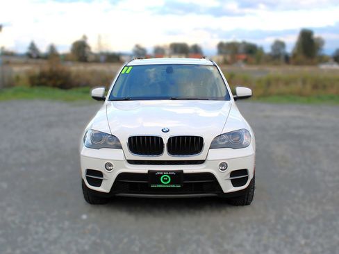 Used 2011 BMW X5 xDrive35i image 2
