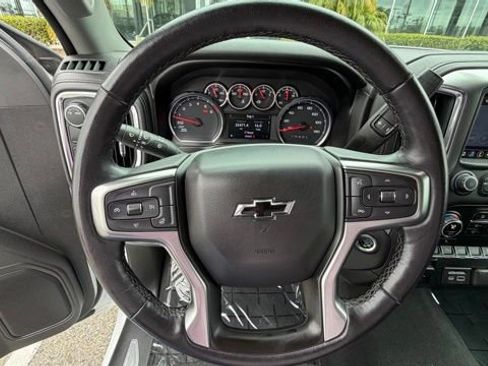 Used 2020 Chevrolet Silverado 1500 LT w/ All-Star Edition image 18