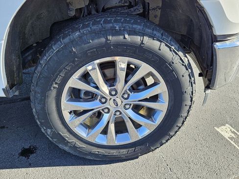 Used 2017 Ford F150 XLT w/ Equipment Group 302A Luxury image 17