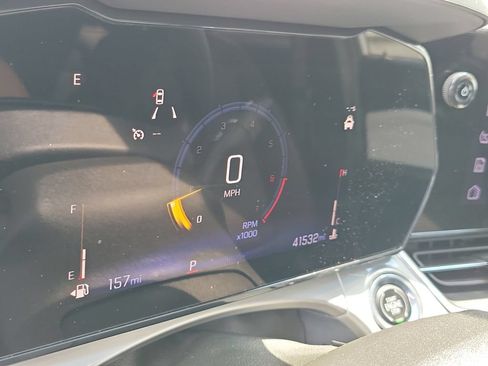 Used 2025 Chevrolet Trax LT FWD image 28