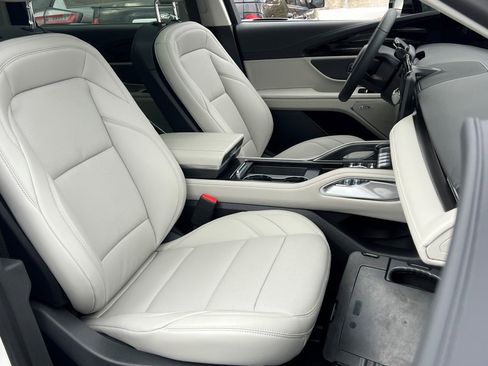 New 2026 Lincoln Nautilus Premier w/ Equipment Group 102A image 7