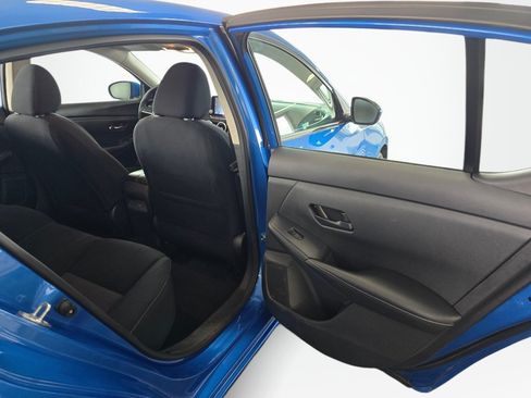 Used 2024 Nissan Sentra SV FWD image 37