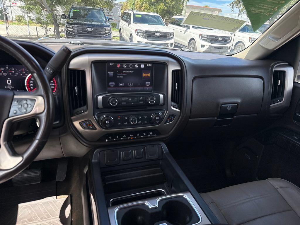Used 2015 GMC Sierra 2500 Denali w/ Duramax Plus Package AWD/4WD image 6