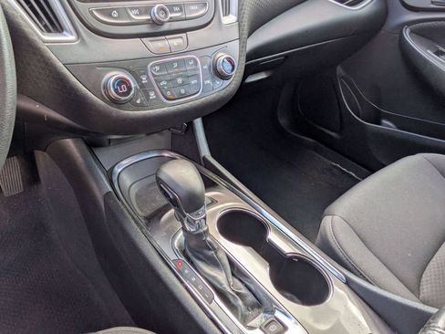 Used 2023 Chevrolet Malibu LT w/ Driver Confidence Package FWD image 22