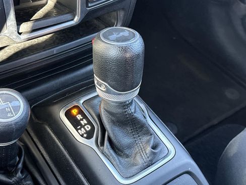 Used 2021 Jeep Wrangler Unlimited Sport AWD/4WD image 24