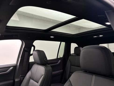 New 2026 GMC Acadia Elevation w/ Elevation Premium Package image 5