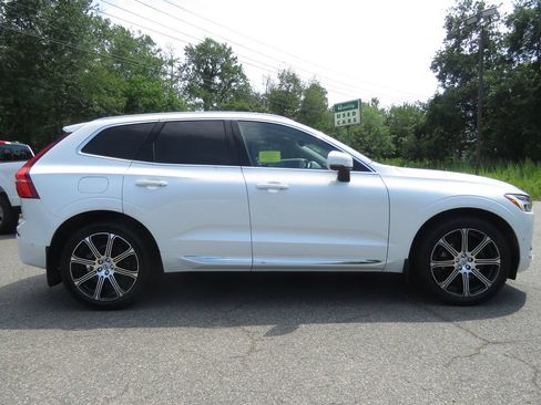 Used 2018 Volvo XC60 T5 Inscription w/ Convenience Package AWD/4WD image 4