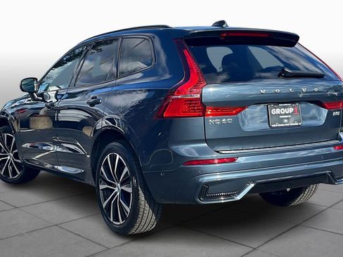 Certified 2023 Volvo XC60 B5 Plus w/ Climate Package image 11