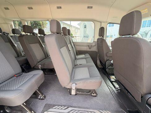 Used 2023 Ford Transit 350 XL RWD image 17