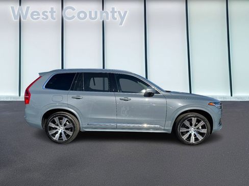 Used 2023 Volvo XC90 B6 Ultimate image 2