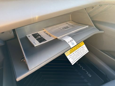 New 2026 Hyundai Elantra Sport image 23