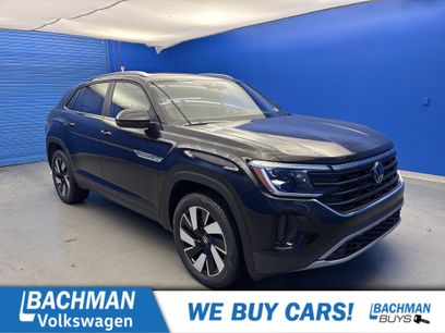 New 2026 Volkswagen Atlas Cross Sport SE