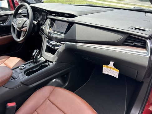 New 2026 Cadillac XT5 Premium Luxury w/ Driver Assist Package AWD/4WD image 12