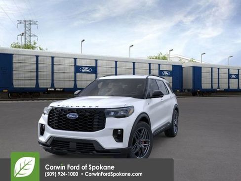New 2026 Ford Explorer ST-Line image 4