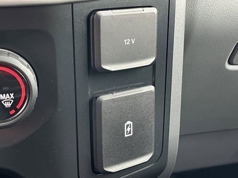 Used 2022 Ford F150 XLT image 20