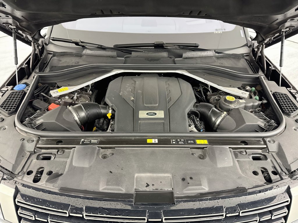 Used 2022 Land Rover Range Rover SE AWD/4WD image 31
