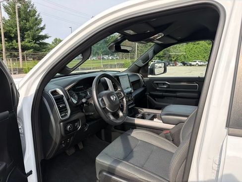 Used 2022 RAM 1500 Big Horn AWD/4WD image 13
