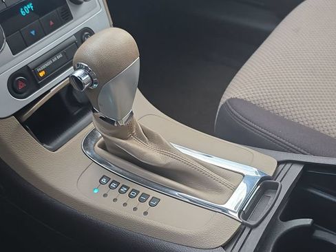 Used 2009 Chevrolet Malibu Hybrid FWD image 18