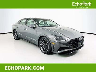 Used 2022 Hyundai Sonata Limited w/ Preferred Accessory Package