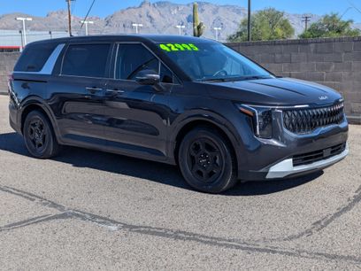 Certified 2025 Kia Carnival