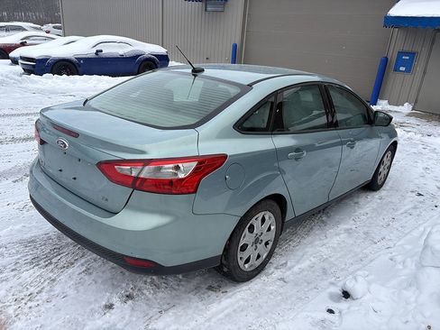 Used 2012 Ford Focus SE image 3