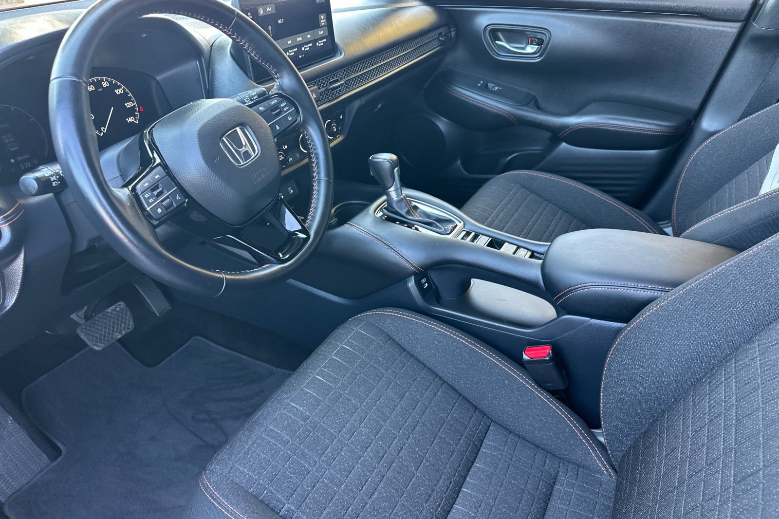 Used 2026 Honda HR-V Sport image 10