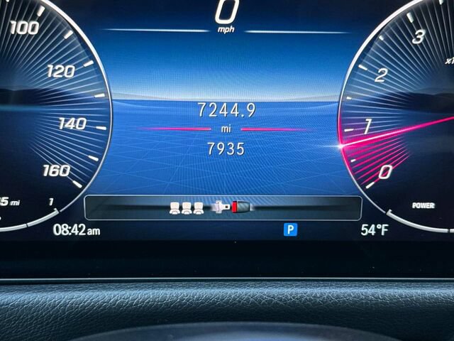 Used 2026 Mercedes-Benz GLB 250 4MATIC image 30