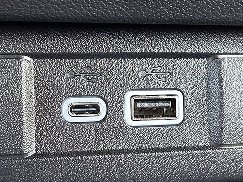 New 2026 Chevrolet Colorado Trail Boss image 21