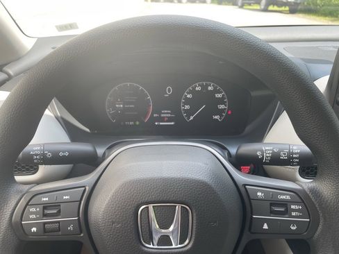 New 2026 Honda HR-V LX image 15