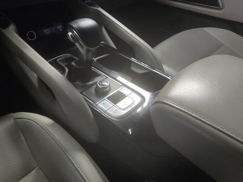 Used 2021 Kia Telluride S FWD image 26