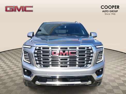 New 2026 GMC Yukon XL Denali w/ Sun & Power Step Package image 9