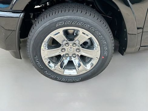 New 2025 RAM 1500 Big Horn image 31