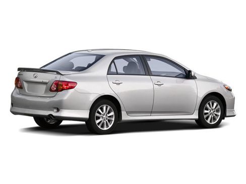 Used 2009 Toyota Corolla FWD image 2