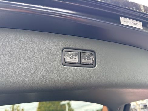 New 2026 Genesis GV80 2.5T Prestige image 17