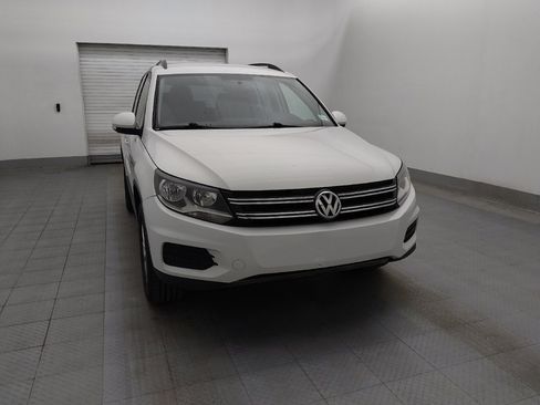 Used 2017 Volkswagen Tiguan Limited w/ Premium Package image 14