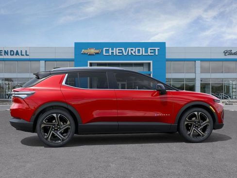 New 2026 Chevrolet Equinox EV LT image 10