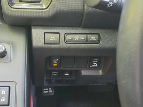 Used 2023 Nissan Frontier PRO-4X w/ Pro Convenience Package AWD/4WD image 21