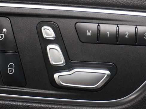 Used 2018 Mercedes-Benz CLA 250 image 32