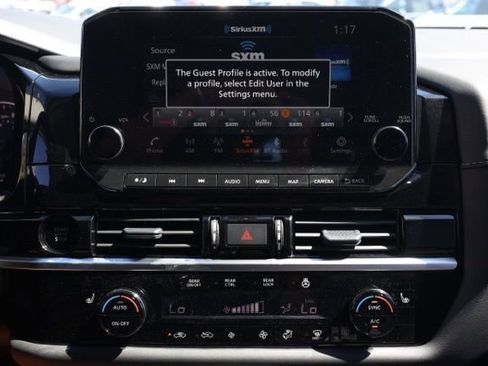 New 2025 Nissan Pathfinder SL image 29