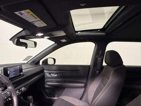 Used 2024 Honda CR-V Sport image 32