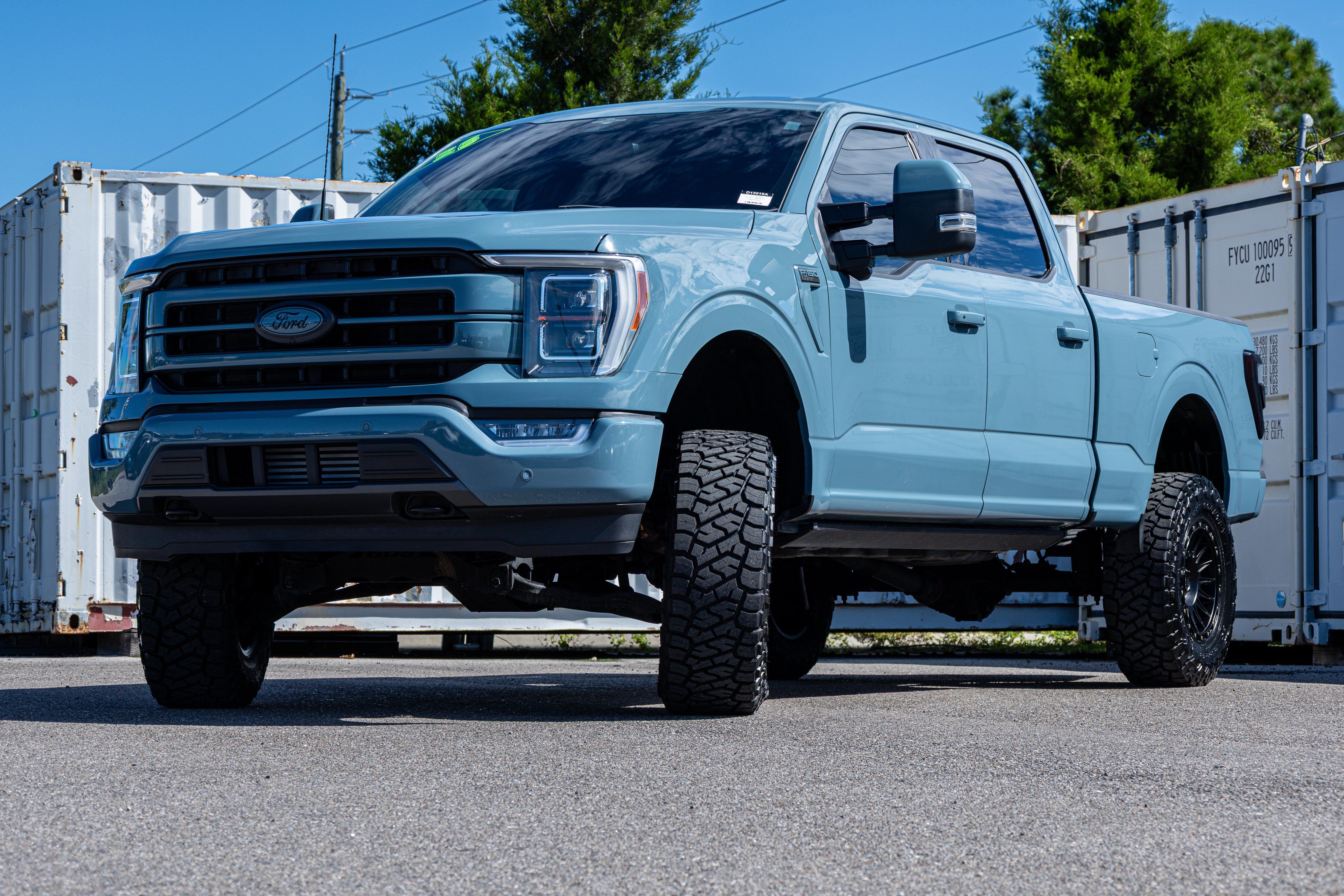 Used 2023 Ford F150 Lariat w/ Equipment Group 502A High AWD/4WD image 8