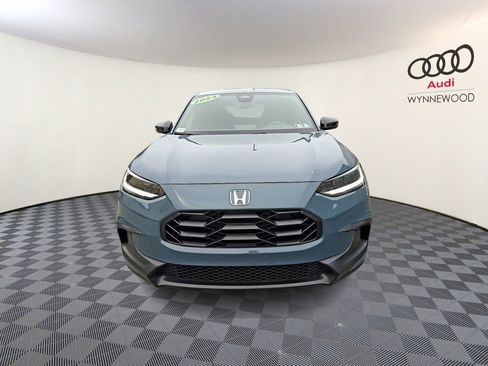 Used 2024 Honda HR-V Sport image 2